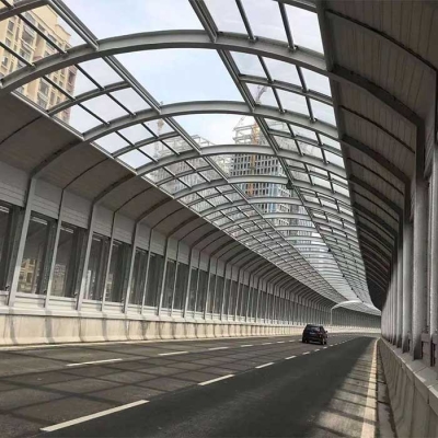 公路全封闭声屏障